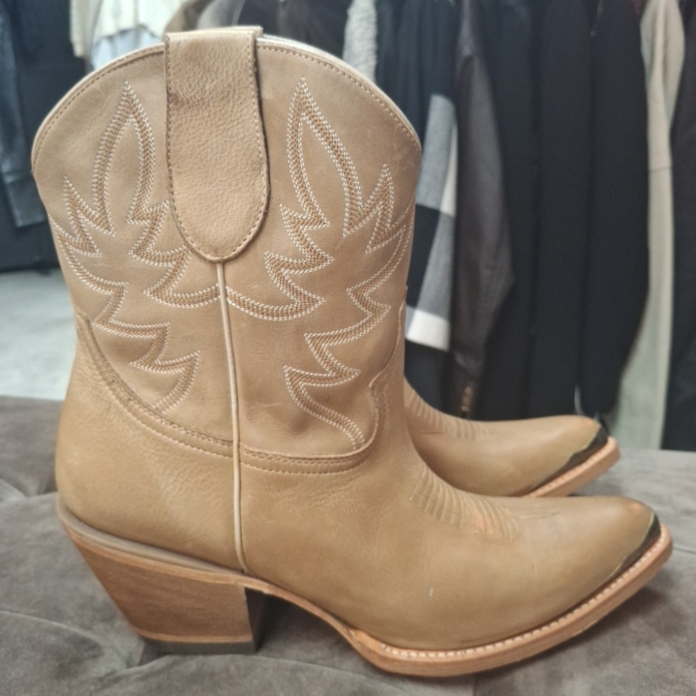 Idyllwind by Miranda Lambert Leather Cowboy boot Size 11 - Picture 2 of 9